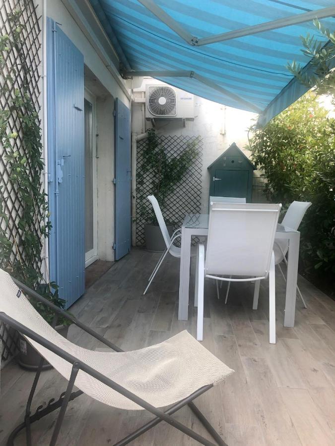 Appartement De Standing Avec Terrasse Saintes-Maries-de-la-Mer Luaran gambar